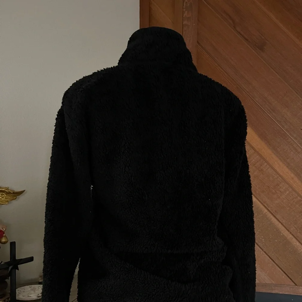 Pink Victoria Secret black teddy sweater - Picture 3 of 3